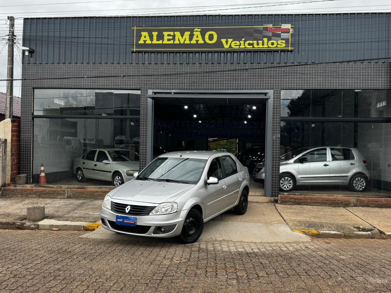 RENAULT LOGAN EXPRESSION 1.0