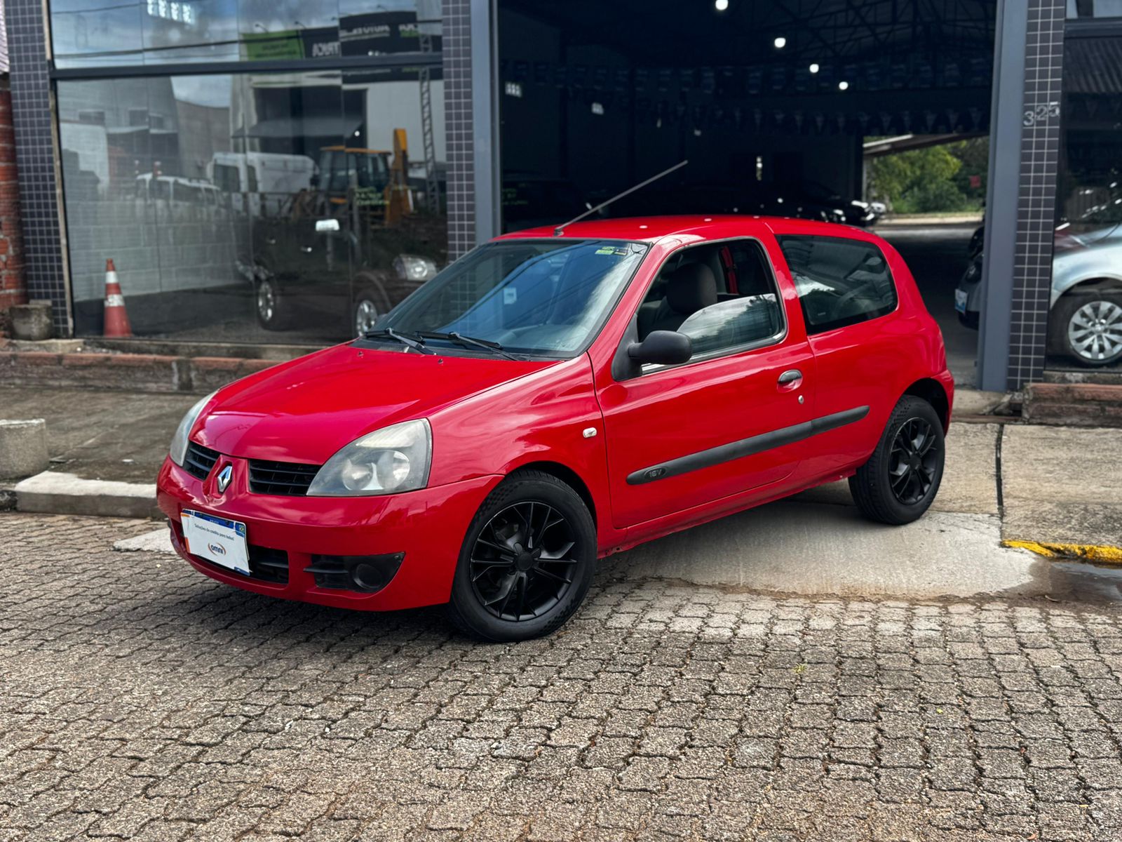RENAULT CLIO 1.0